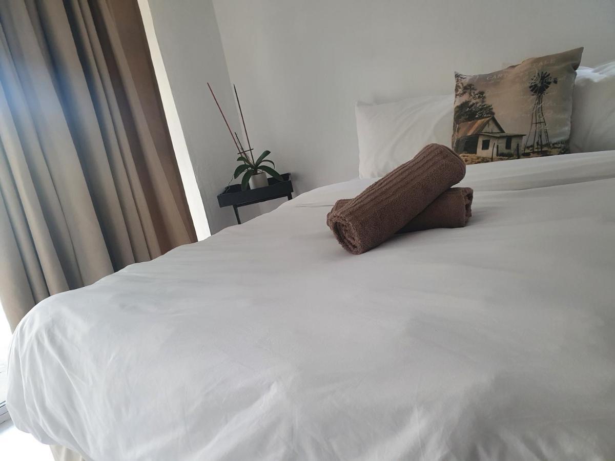 Cammy'S Guesthouse Kuils River Extérieur photo